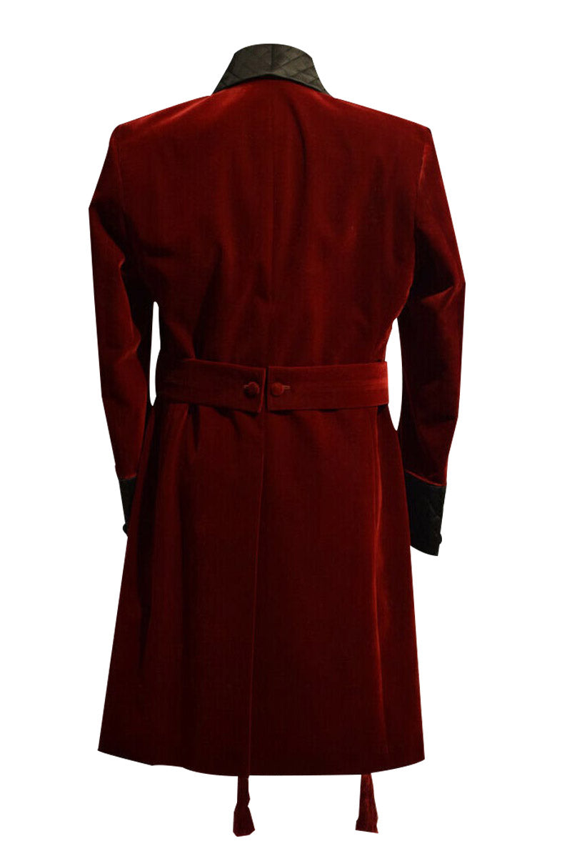 Men’s luxury velvet smoking coat with satin lapel – holiday formalwear by Arna Luxe