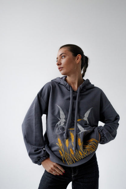 Birds embroidered hoodie, Floral embroidered sweatshirt, Hummingbird hoodie, Crewneck embroidered pullover, Gift for birthday, Gift for her