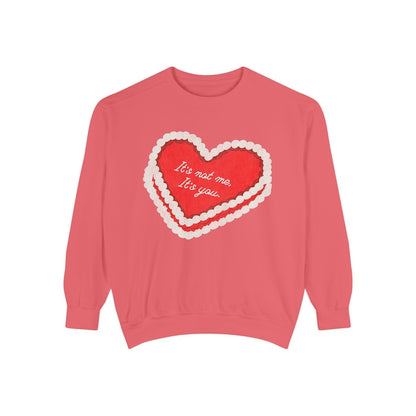 It's not me, its you Crewneck, anti vday single valentines shirt, trendy aesthetic valentines graphic sweatshirt