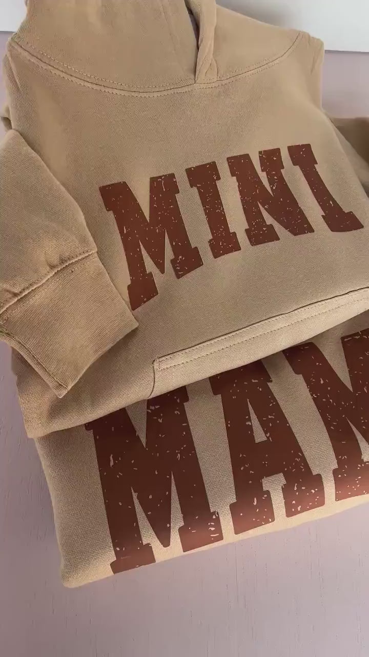 Mommy and Me fall, Mama & Mini, Matching Outfits, Gender-neutral appeal, Twinning Sets, Mama and Mini Sweatshirts, Hoodies for Kids,