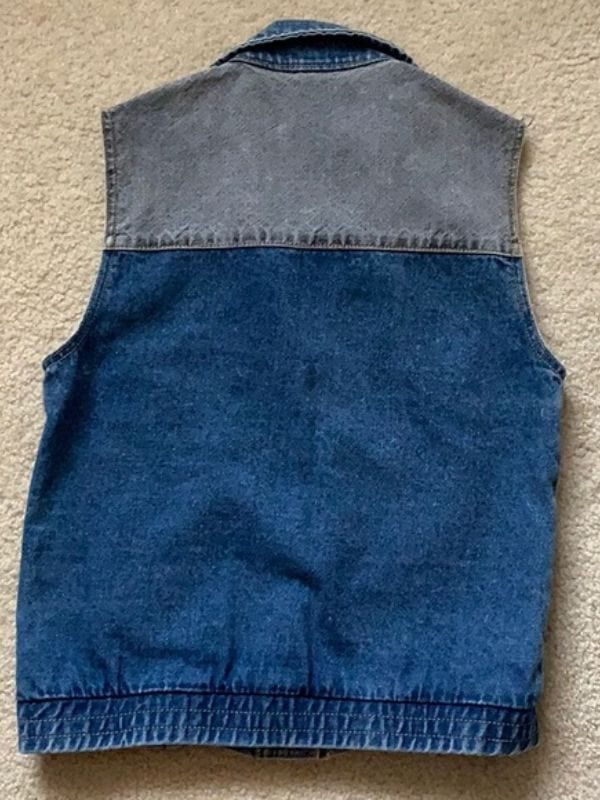 Mike Wheeler Stranger Things S03 blue and grey denim vest inspired by Netflix series